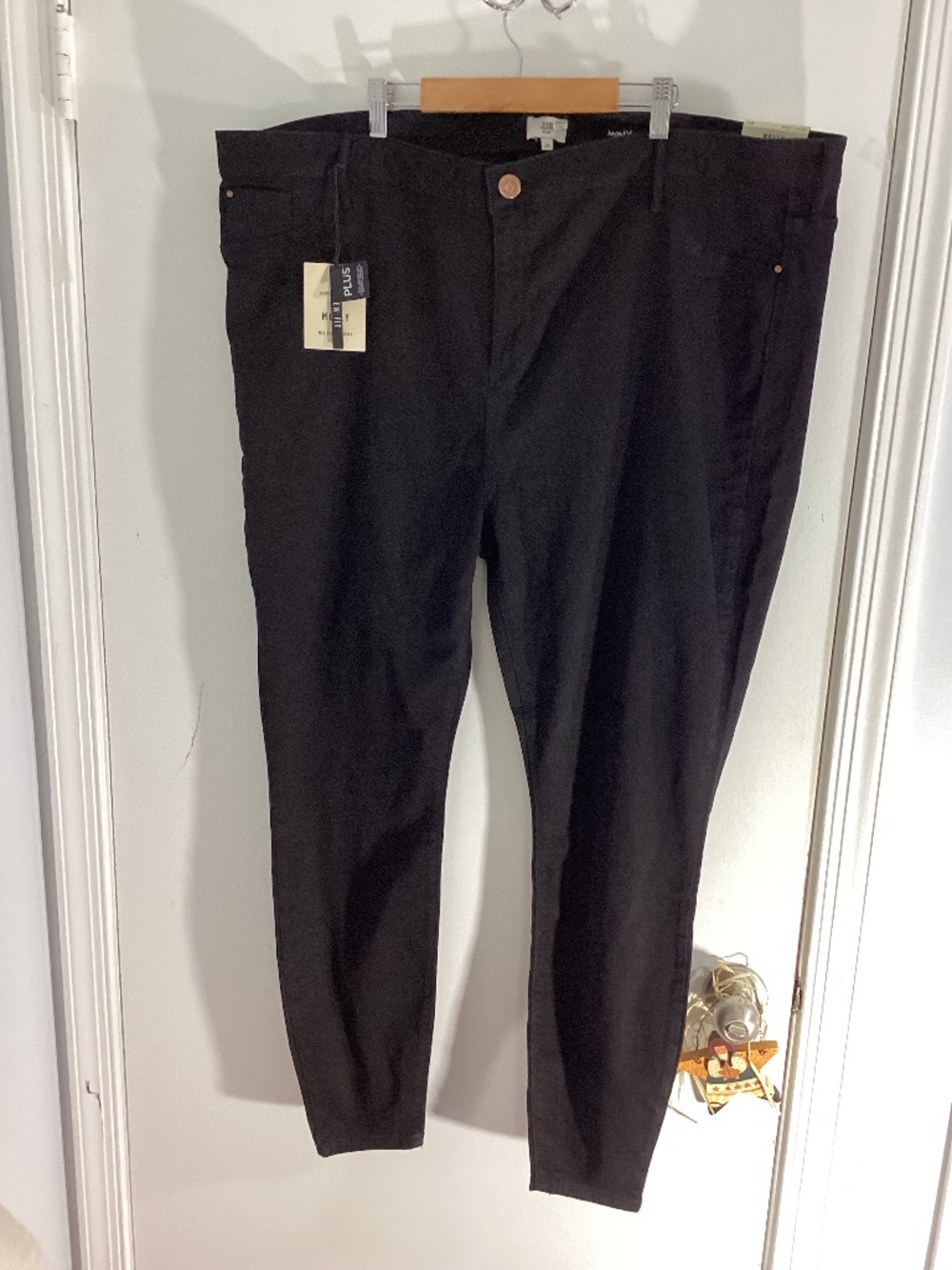 NWT RIVER ISLAND PLUS SIZE 28 R MOLLY MID-RISE BLACK JEGGINS